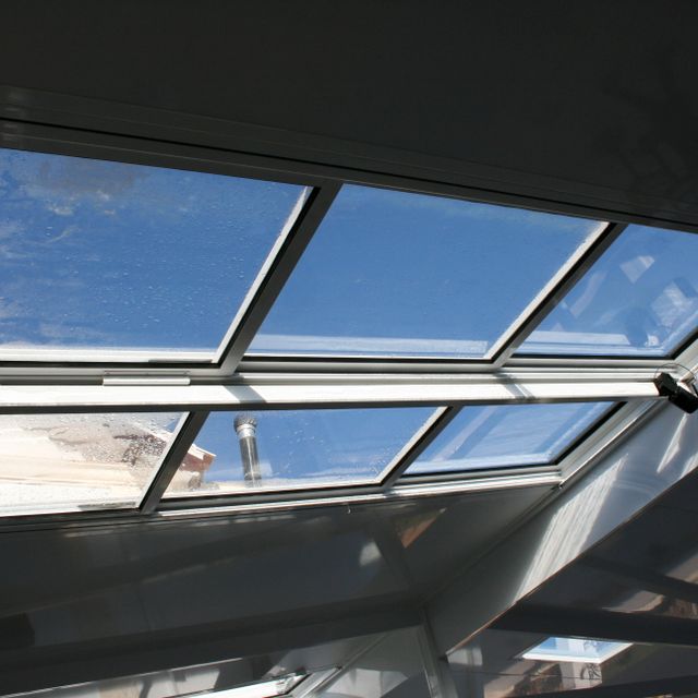 Alustar Palma C.B. techo con ventana